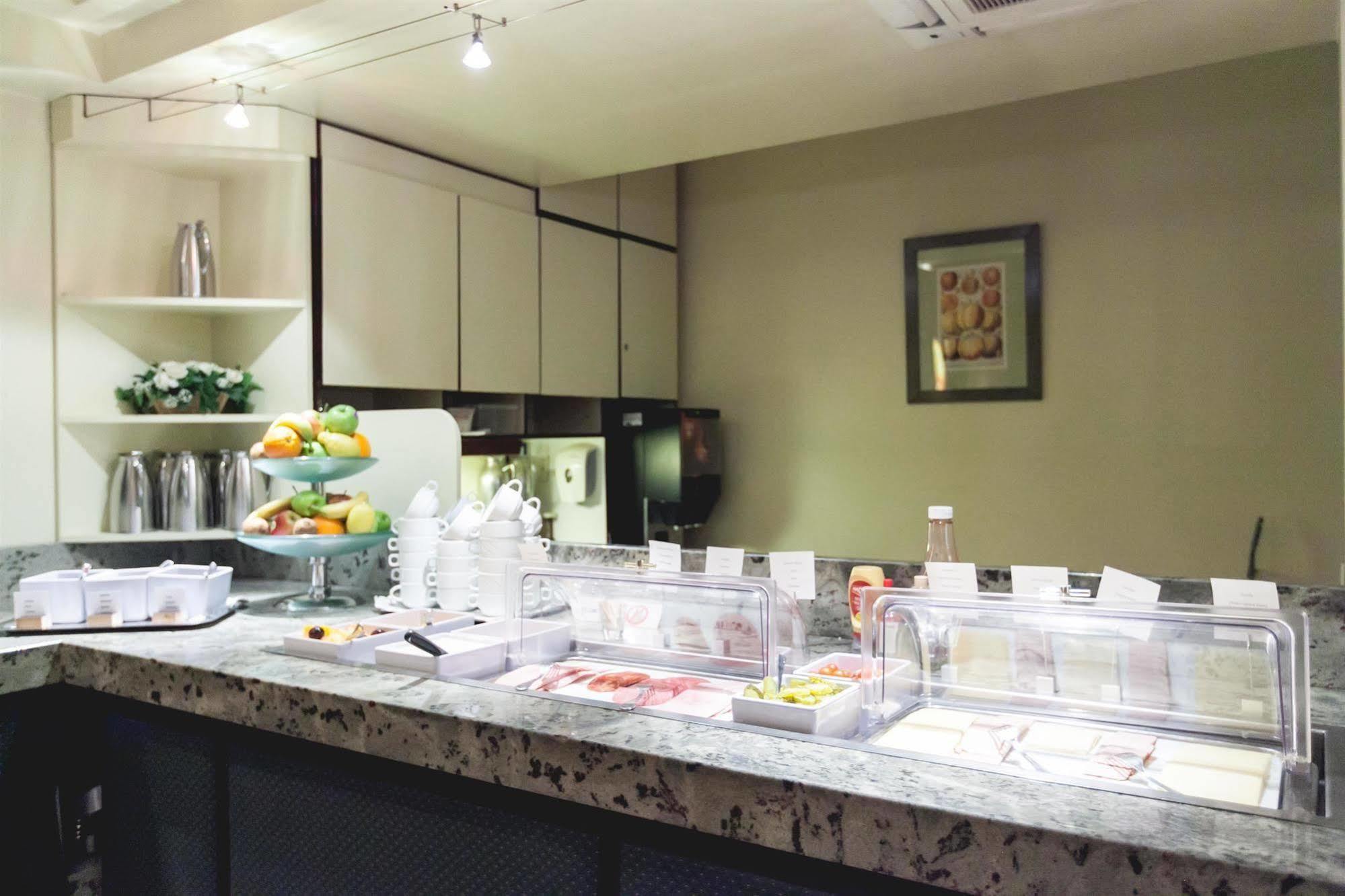 Hotel Best Western County House Saint-Gilles 외부 사진