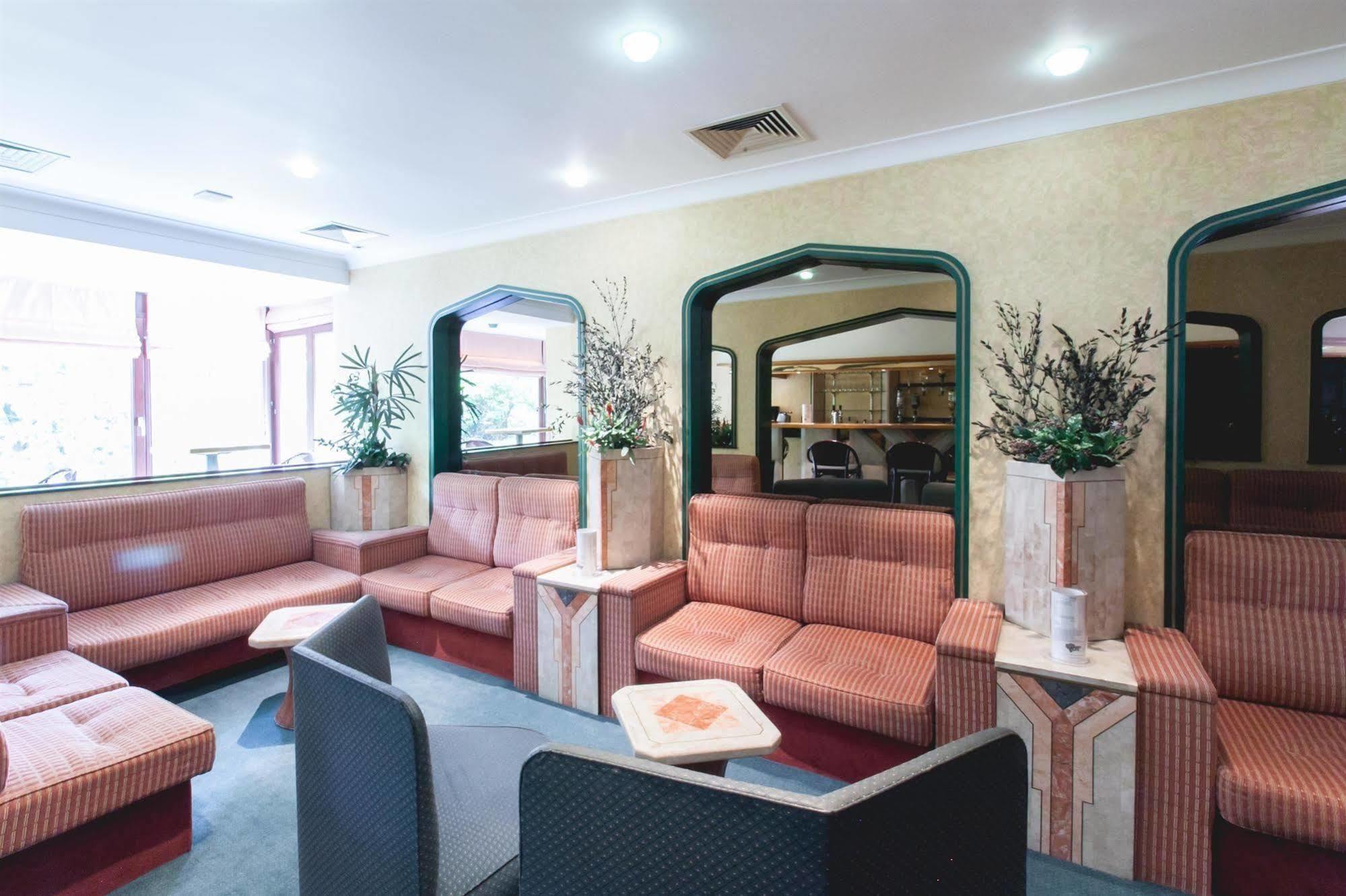 Hotel Best Western County House Saint-Gilles 외부 사진